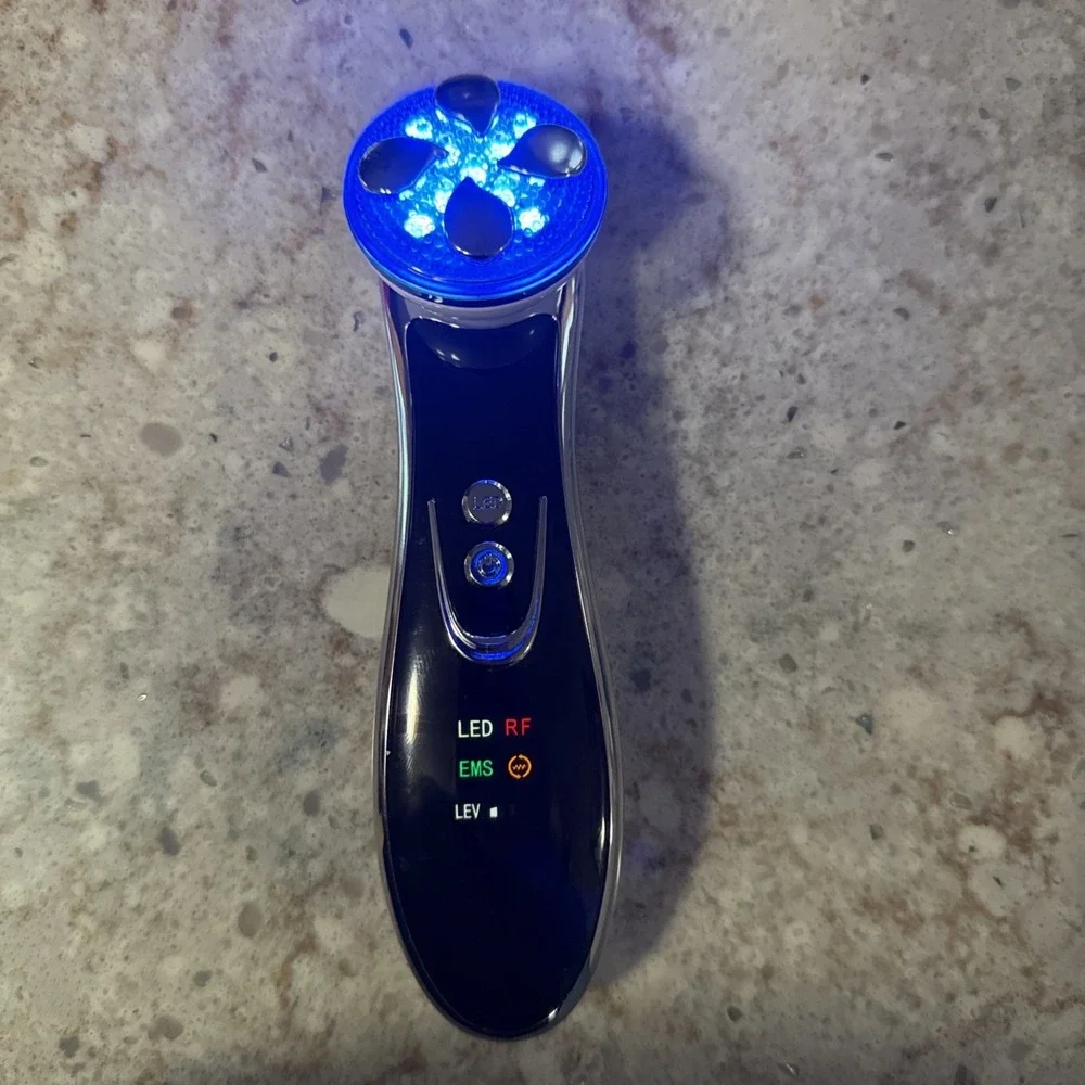 Face Red & Blue Light 4 In 1 Radio Frequency Hand Held Device with Charger